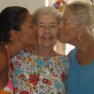 Meet your Posher, Julie